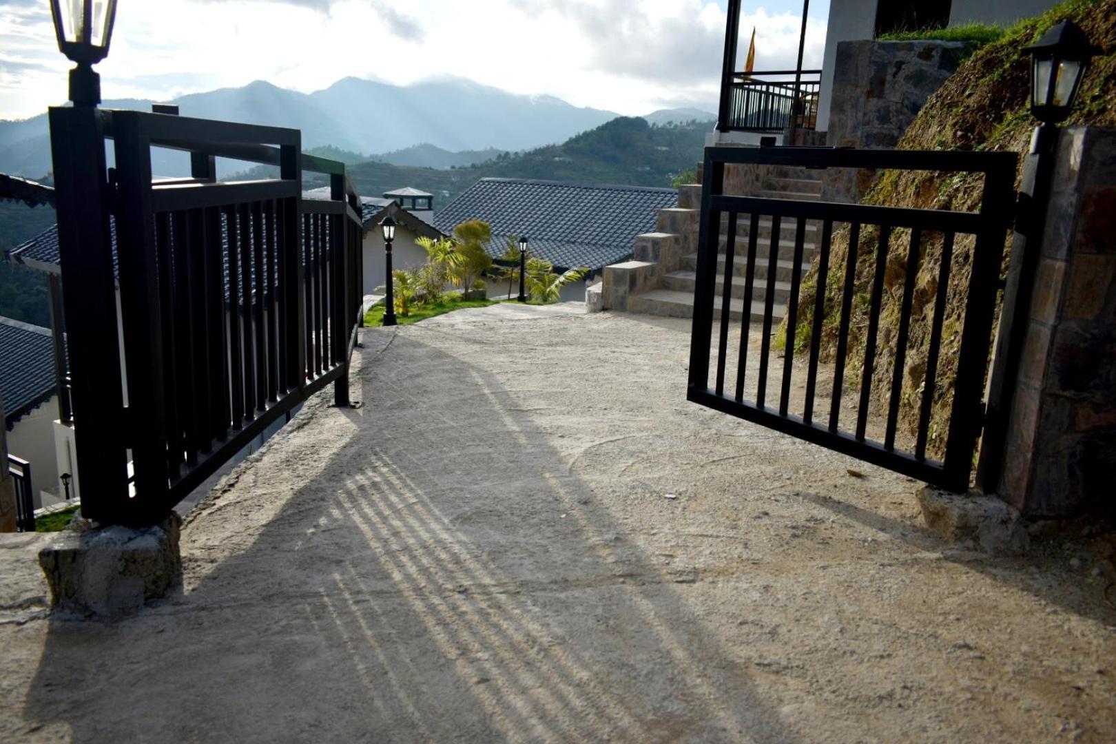 Rega Manivedya The Jungle Trail Resort มุกเตชวาร์ ภายนอก รูปภาพ